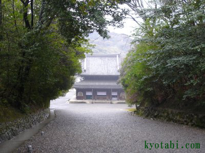 泉涌寺仏殿