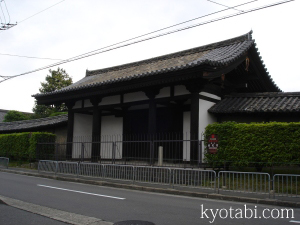 東寺蓮華門