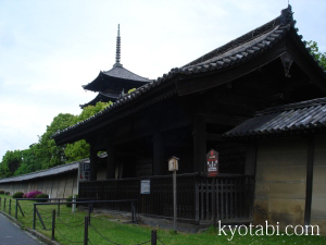 東寺東大門